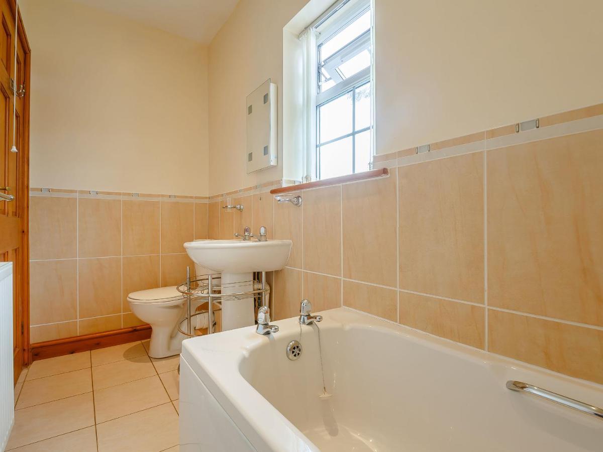 2 Black Horse Cottages Pentraeth Esterno foto