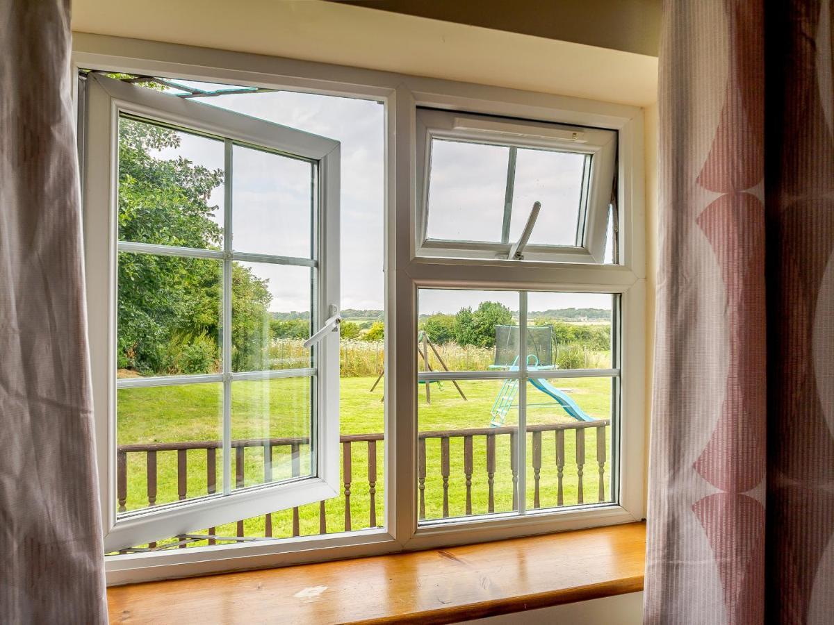 2 Black Horse Cottages Pentraeth Esterno foto