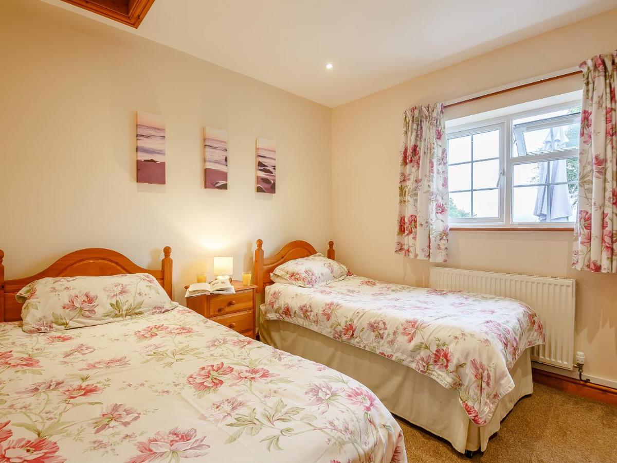 2 Black Horse Cottages Pentraeth Esterno foto