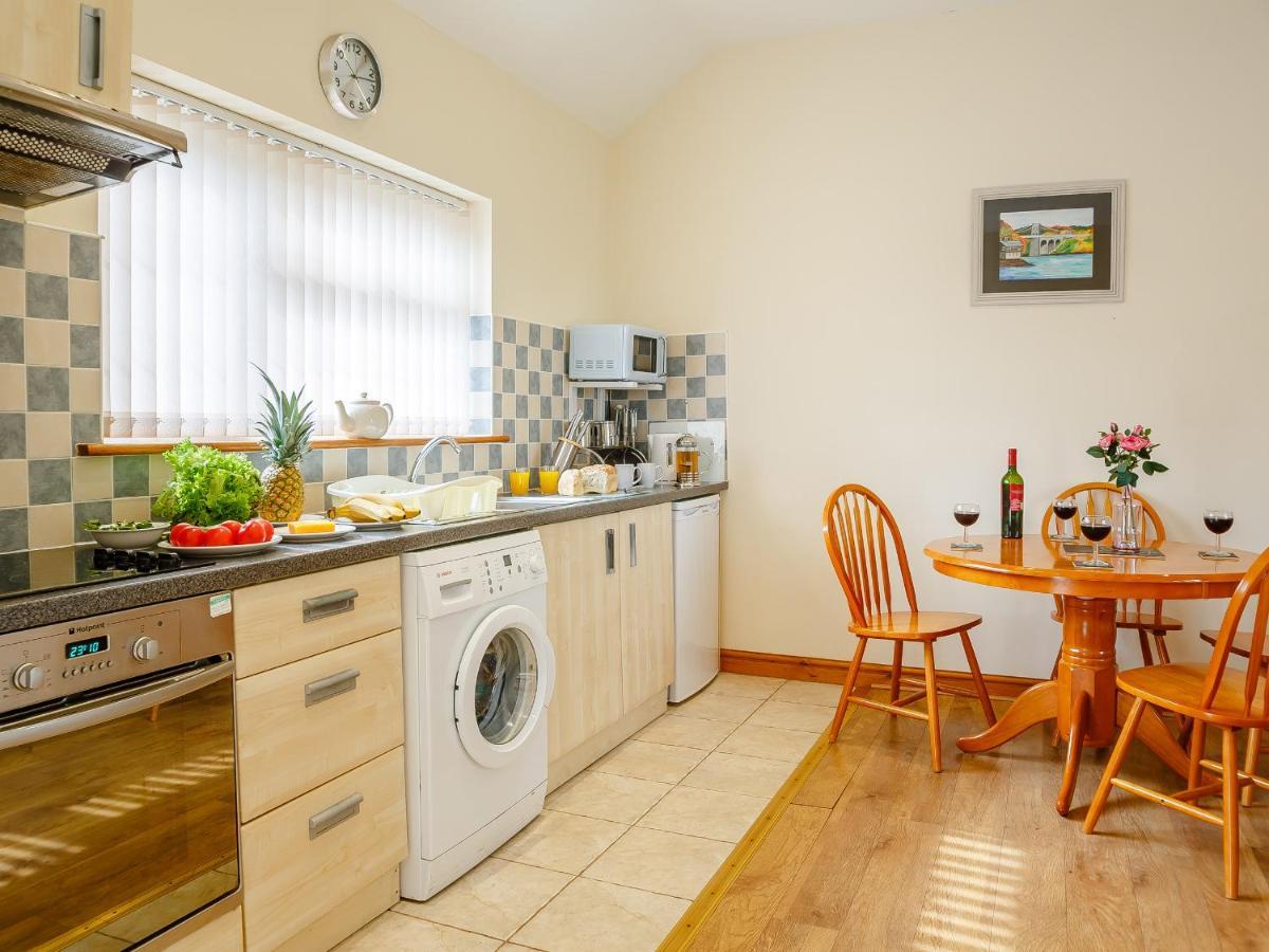 2 Black Horse Cottages Pentraeth Esterno foto