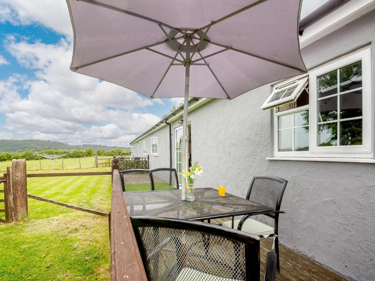 2 Black Horse Cottages Pentraeth Esterno foto