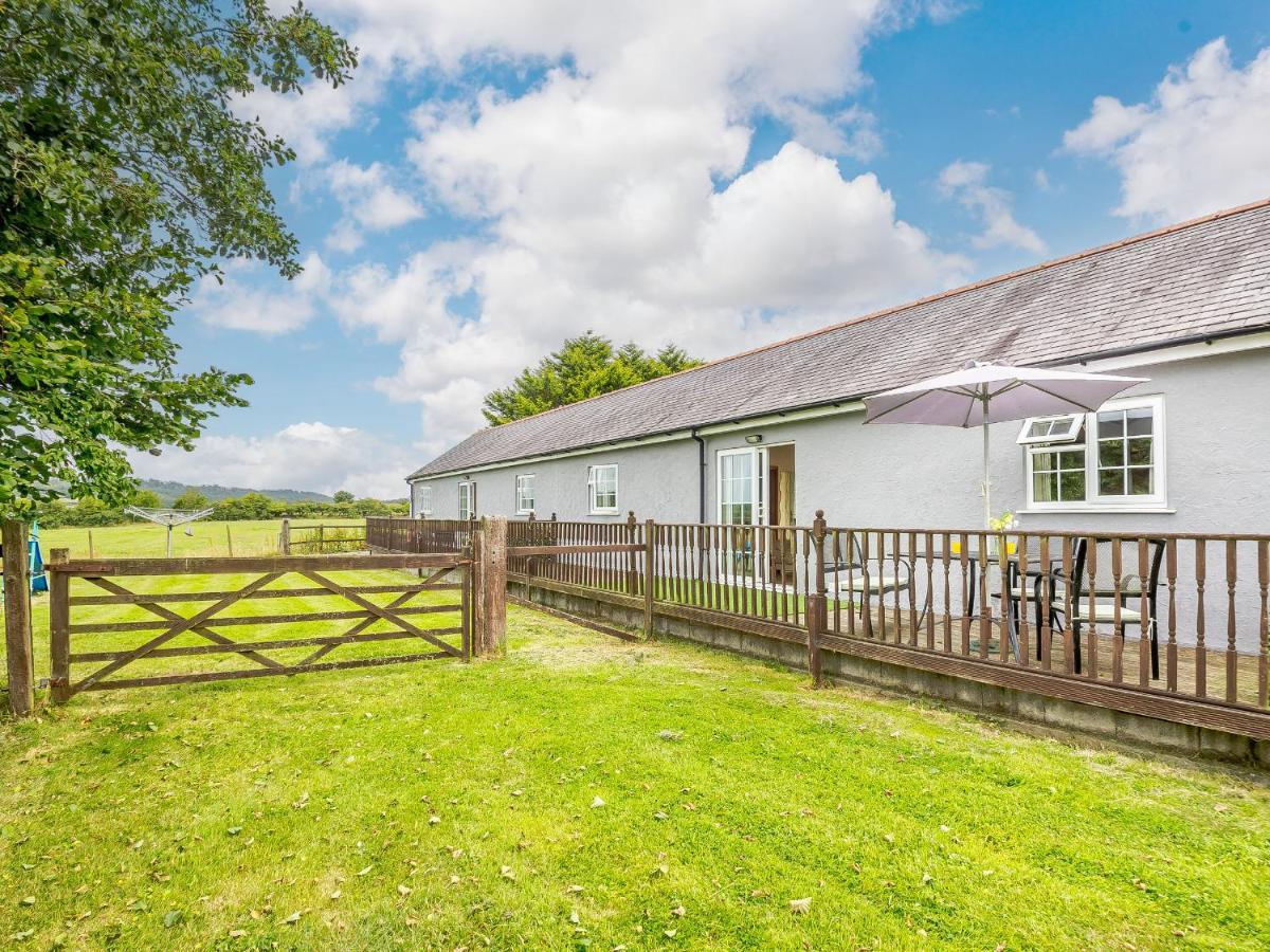 2 Black Horse Cottages Pentraeth Esterno foto